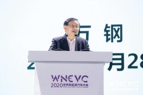 圖 全國政協(xié)副主席，中國科協(xié)主席,，世界新能源汽車大會主席萬鋼