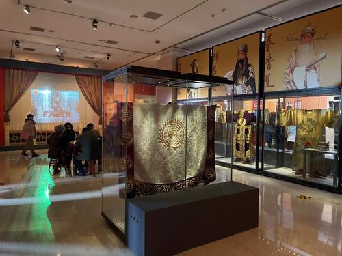 “龍馬精神海鶴姿——馬連良先生誕辰120周年紀念展”現(xiàn)場,。首都博物館供圖