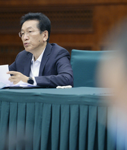 阿沛·晉源：  扎實(shí)推進(jìn)西藏高校畢業(yè)生就業(yè)工作
