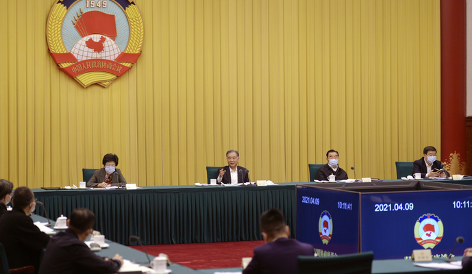  全國(guó)政協(xié)召開雙周協(xié)商座談會(huì) 圍繞“推動(dòng)民族地區(qū)多渠道就業(yè)”協(xié)商議政 汪洋主持