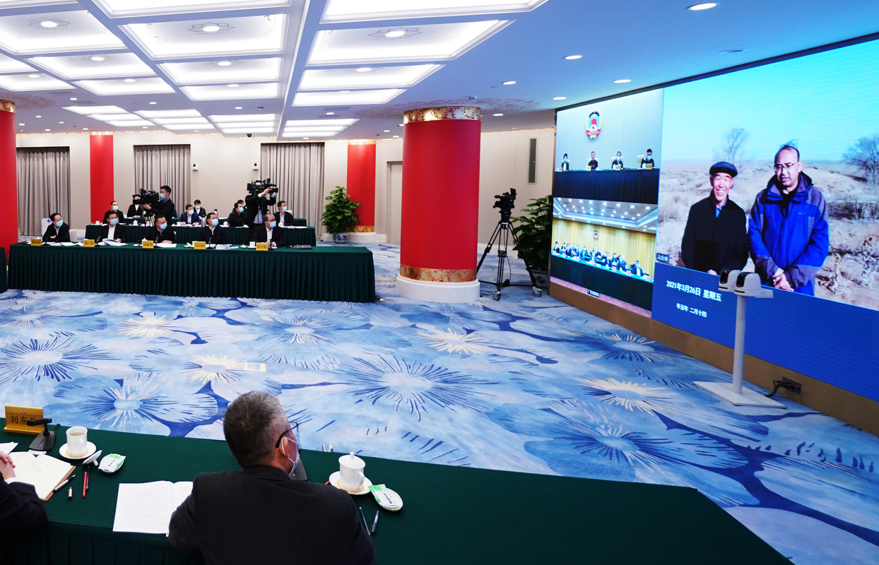  全國(guó)政協(xié)召開雙周協(xié)商座談會(huì) 圍繞“推動(dòng)民族地區(qū)多渠道就業(yè)”協(xié)商議政 汪洋主持