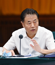 中共十九屆中央委員，全國(guó)政協(xié)人口資源環(huán)境委員會(huì)副主任,，水利部原部長(zhǎng)鄂竟平：全面完善規(guī)范標(biāo)準(zhǔn)制度抓緊明確目標(biāo)責(zé)任