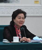 全國(guó)政協(xié)委員,，中國(guó)集團(tuán)公司促進(jìn)會(huì)副秘書長(zhǎng)嚴(yán)慧英：讓強(qiáng)制報(bào)告制度更加剛性