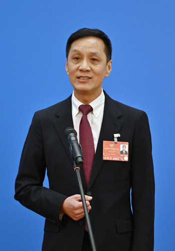 馮遠(yuǎn)征-1(899071)-20220305073130