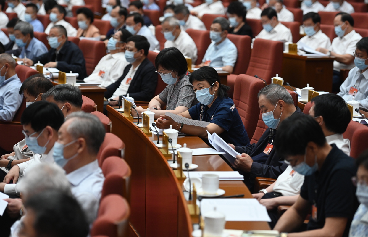 全國政協(xié)十三屆常委會第二十三次會議舉行全體會議