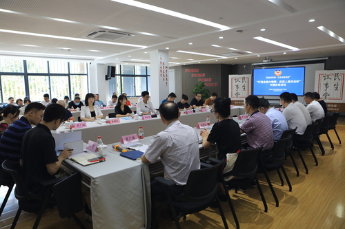 古蕩街道“民生議事堂”圍繞區(qū)政協(xié)“物業(yè)服務(wù)大提升百場協(xié)商議事月”主題,，聚焦“打造全域大物管 實現(xiàn)人居共治體”方向,，開展未來現(xiàn)代社區(qū)物業(yè)建設(shè)協(xié)商活動。