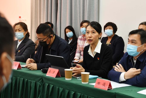 易彥通過“云端黨課”線上直播平臺,，向廣大(1490011)-20221115095846