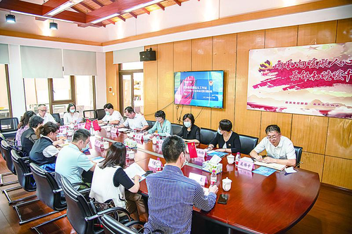 2022年9月26日,，“協(xié)商于民”政協(xié)委員南碼頭工作站開展協(xié)商活動。