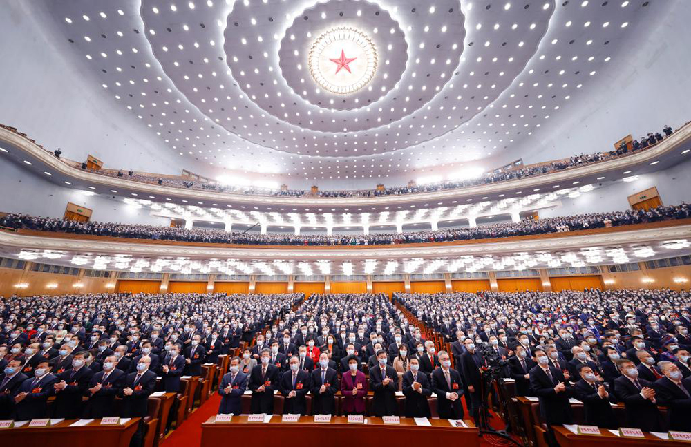十四屆全國人大一次會(huì)議舉行第二次全體會(huì)議
