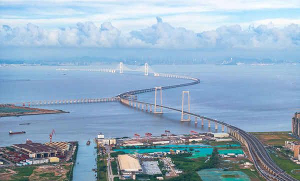 以進(jìn)一步全面深化改革開辟中國式現(xiàn)代化廣闊前景——寫在黨的二十屆三中全會(huì)召開之際?