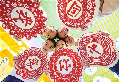 打開(kāi)立德樹(shù)人全新格局