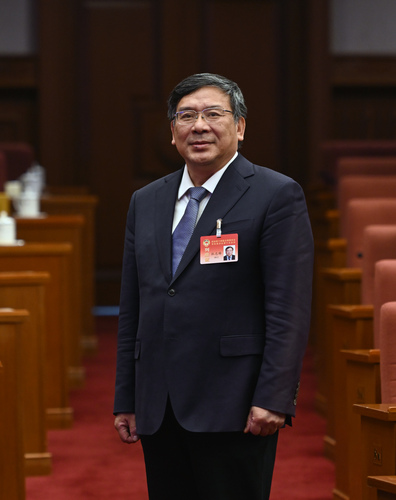 杜志雄