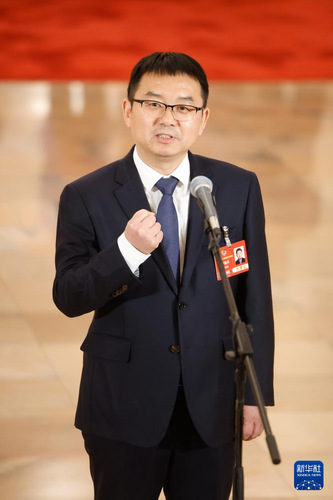 嚴(yán)建兵