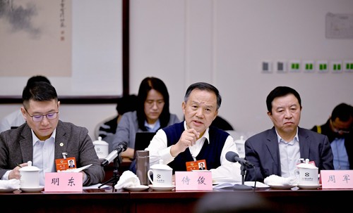 侍俊委員就政協(xié)常委會工作報告中共同關注的(6581128)-20250306172941