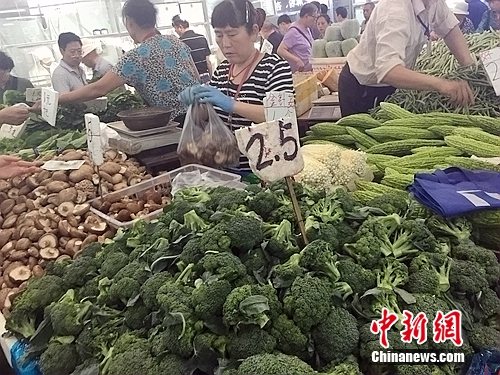 北京西城區(qū)太平天和菜市場(chǎng)內(nèi),。<a target='_blank' href='http://www.chinanews.com/' >中新網(wǎng)</a> 種卿 攝